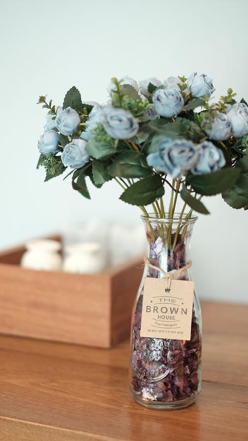 The Brown House Hotel Chachoengsao Ngoại thất bức ảnh