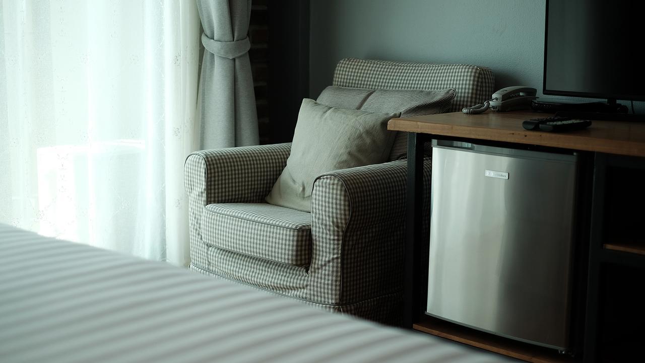 The Brown House Hotel Chachoengsao Ngoại thất bức ảnh