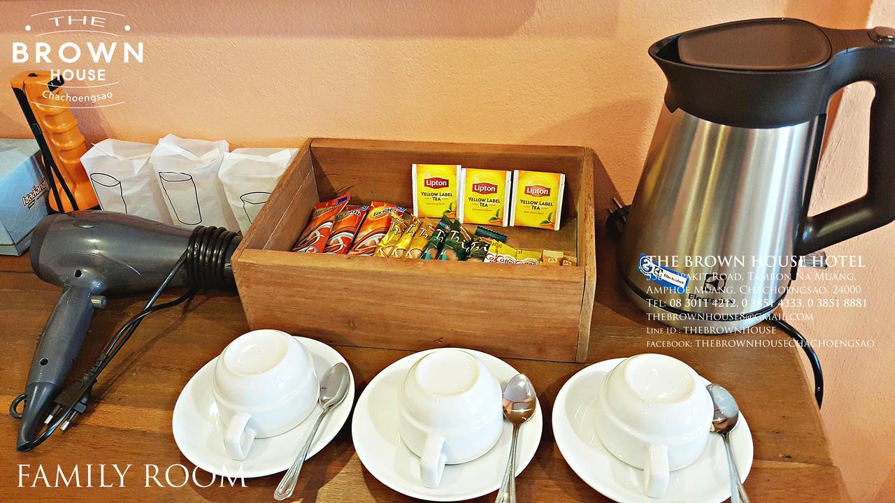 The Brown House Hotel Chachoengsao Ngoại thất bức ảnh
