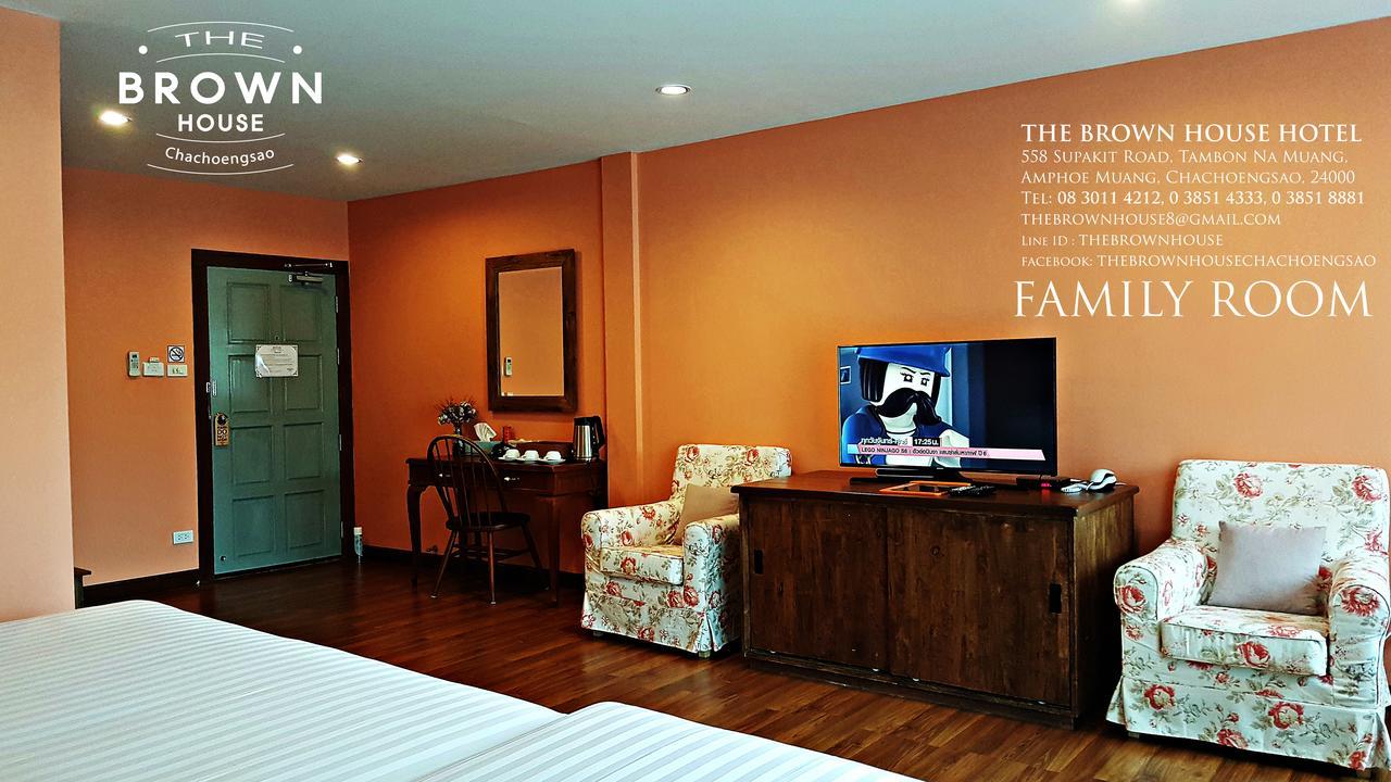 The Brown House Hotel Chachoengsao Ngoại thất bức ảnh